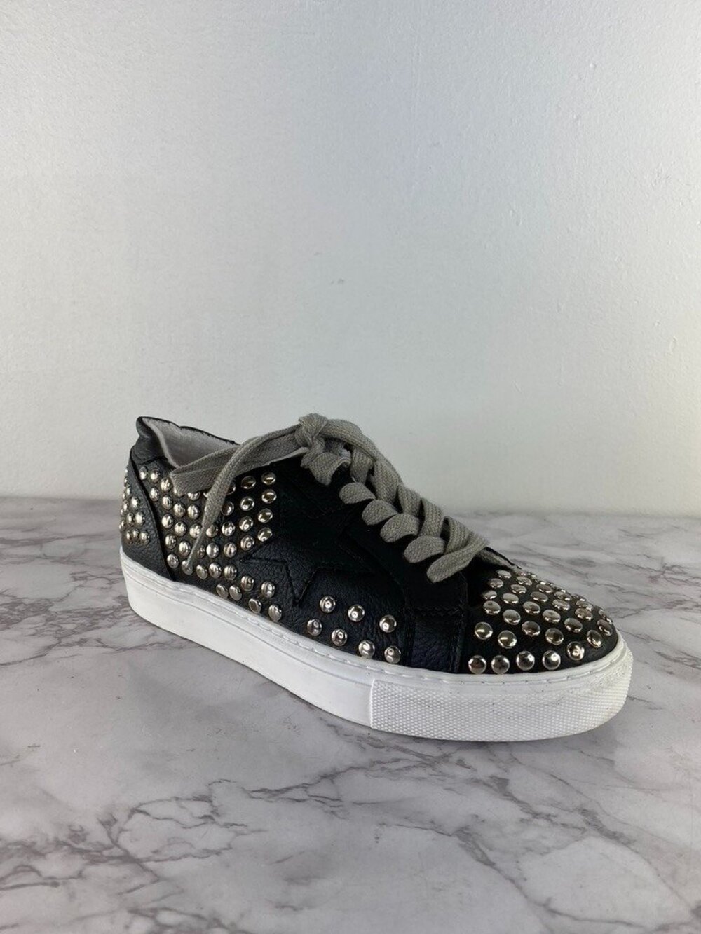 Steven New York Womens Phunky Studded Low Top Lace Up Sneakers Black 6.5 M